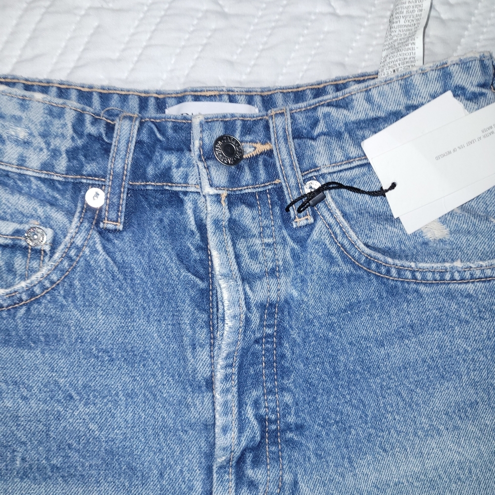 Zara Size 2  Blue Jean Shorts Distressed High-Waisted. New. - Picture 2 of 10